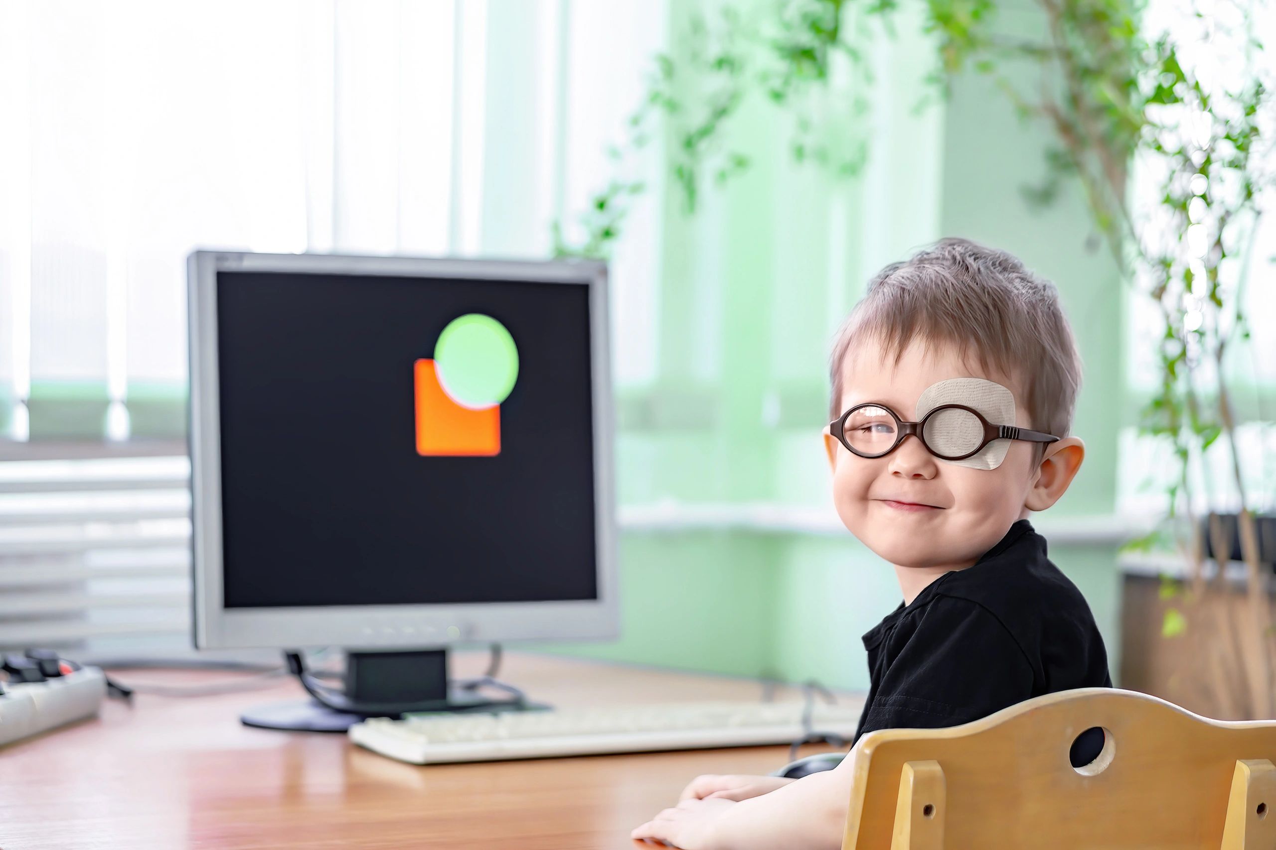 Analysts monitoring real-time child location data